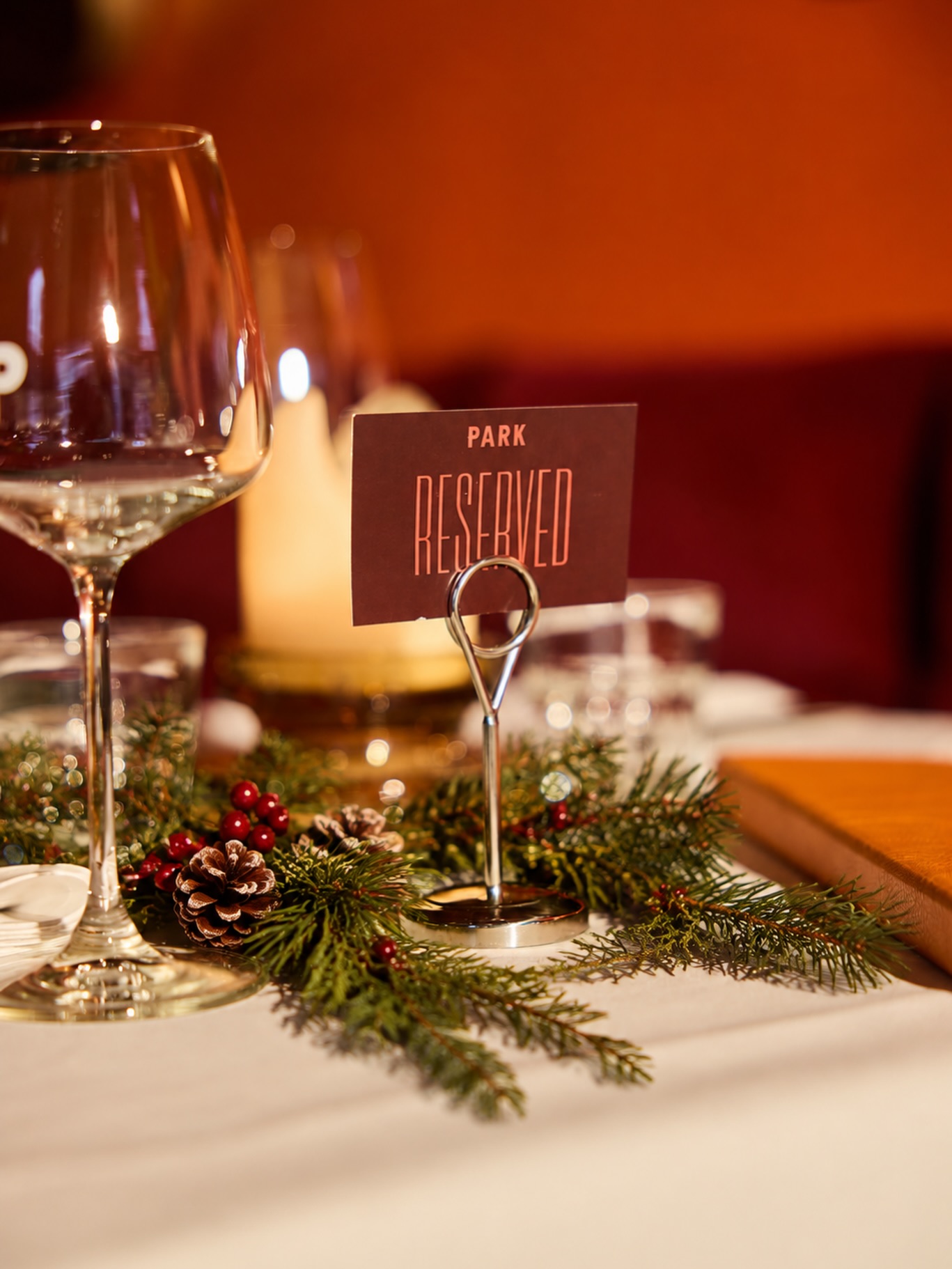 LINK IN BIO
Join us on December 25 and 26 for a festive 4-course Christmas dinner, with the option to extend to 5 or 6 courses.

Reserve your table and celebrate the holidays with us at Park.