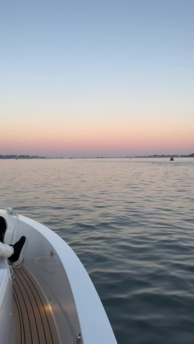 Wednesday evenings with @the_boat_club we are lucky enough to call this home 😍#sandbanks #dorset #poole #home