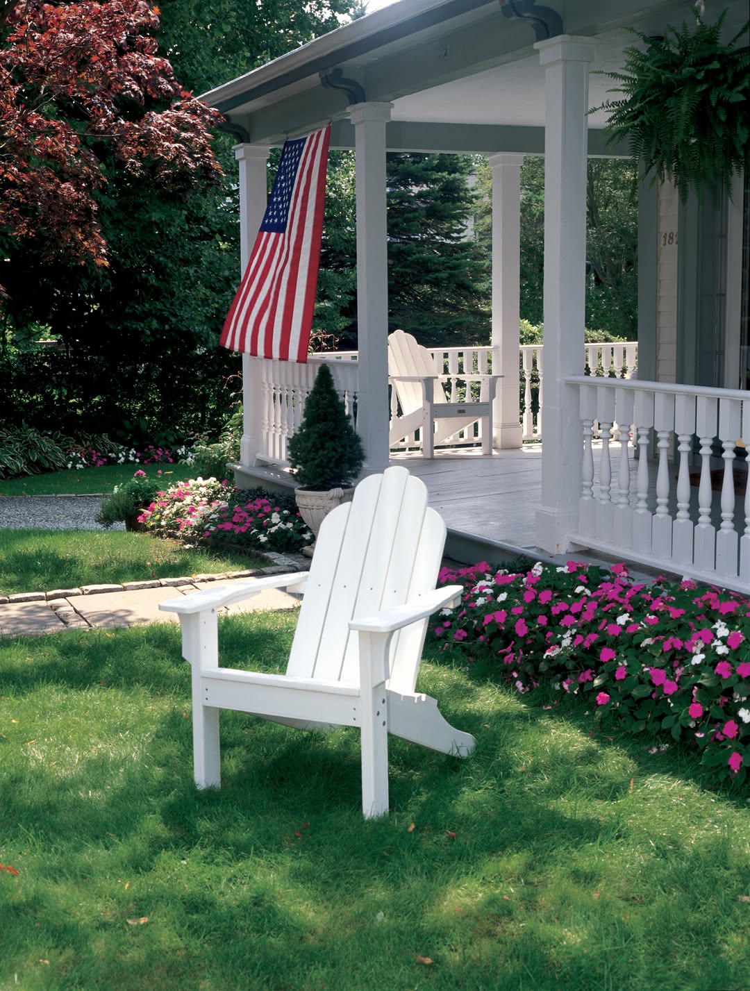 Timeless, durable, and made in the USA, the Adirondack Classic in White brings enduring comfort to the heart of your outdoor space.

#July4th #EnviroWood #Adirondacks #FurnitureDesign #MadeInUSA